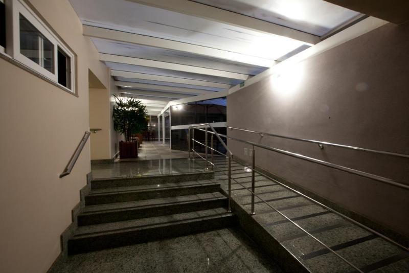 Hotel Oitis 4*